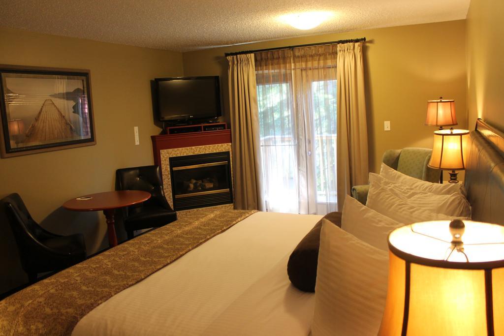 Village Creek Country Inn Westerose Bagian luar foto